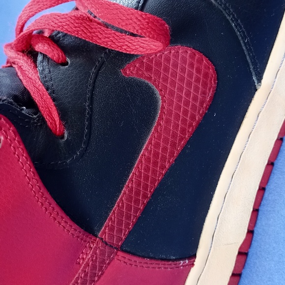 Nike Dunk High Red 317982-051 - Picture 5 of 11